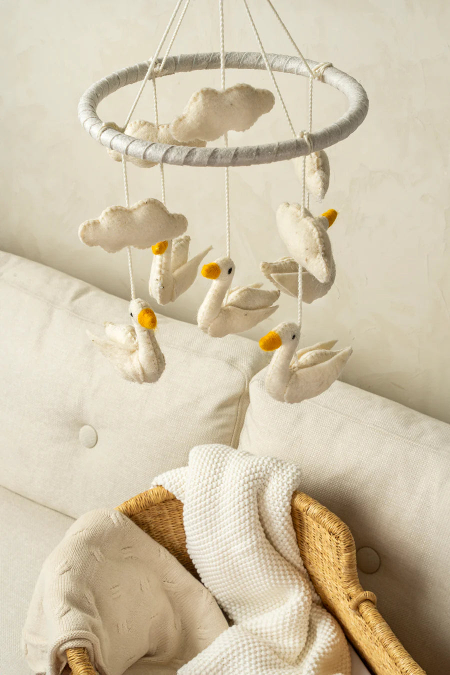 Swan Felt Mobile