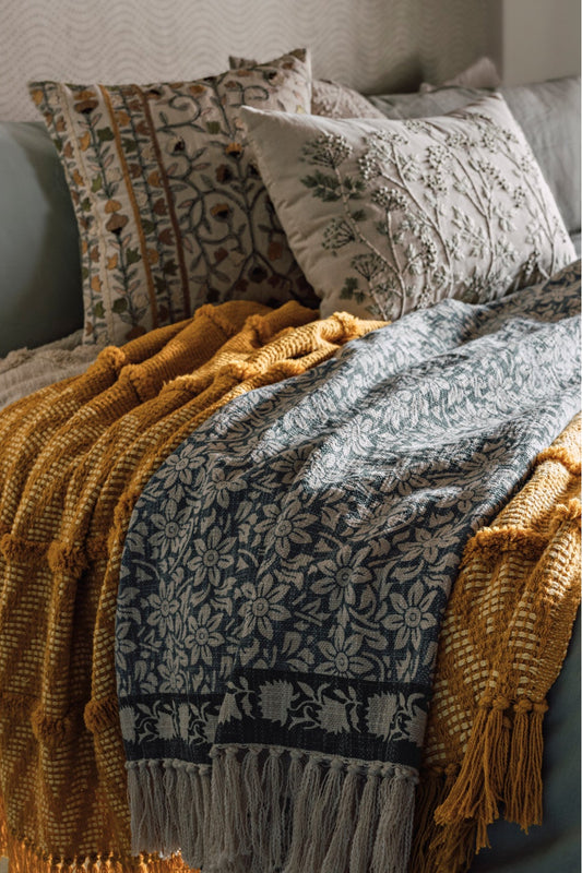 Iris Throw