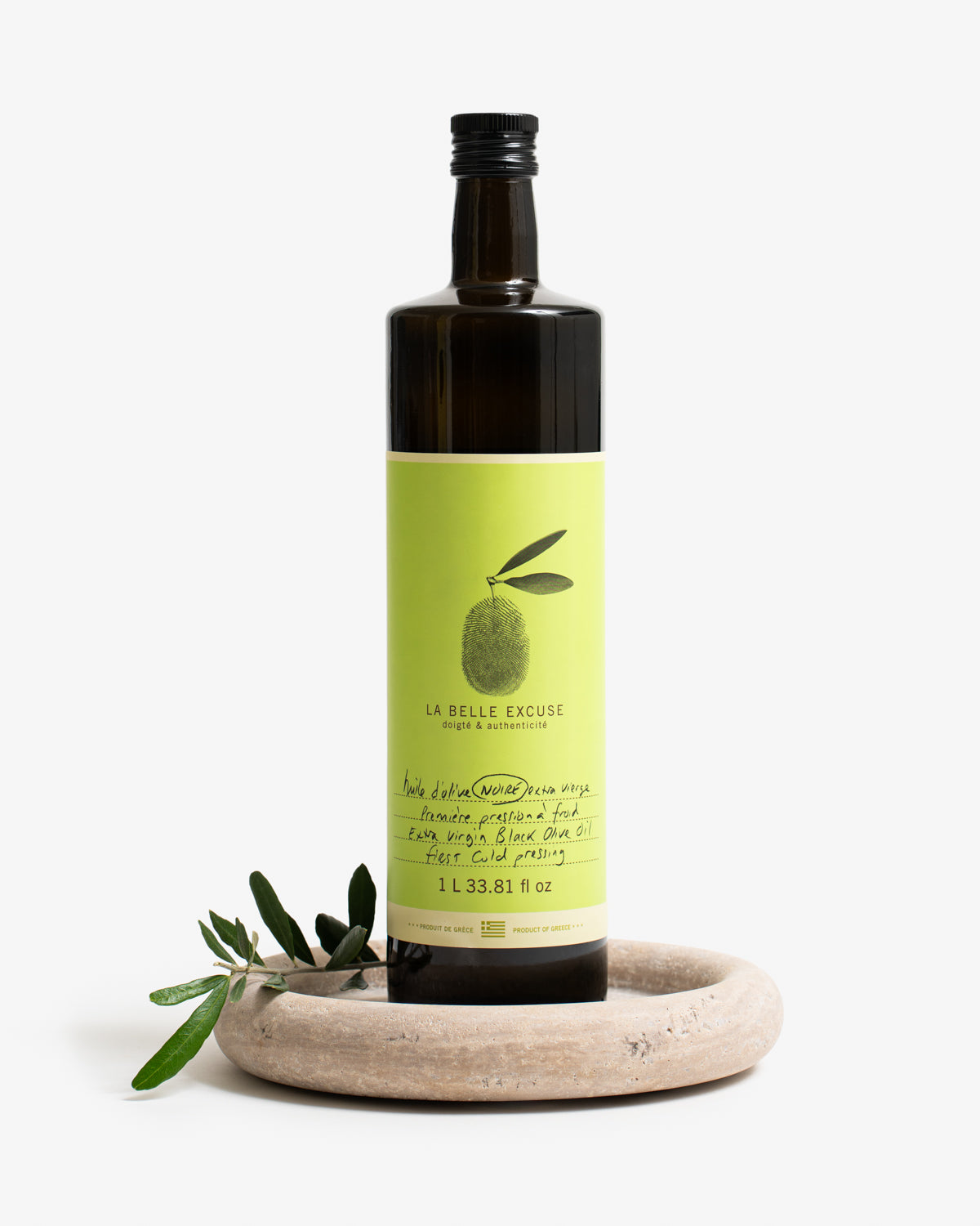Huile d'olive noire extra vierge (première pression à froid)