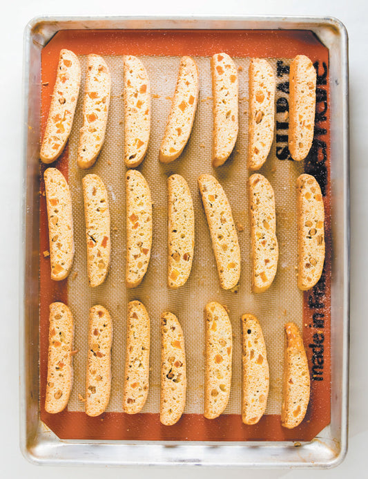 Biscotti with apricots and pine nuts