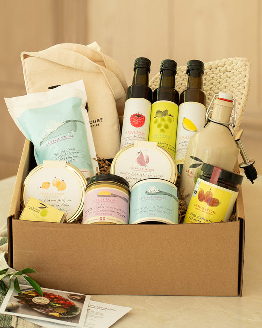 La Belle Excuse Kitchen Reserve Gift Set featuring a 500 ml cruet of extra virgin green olive oil and a selection of gourmet La Belle Excuse products.
